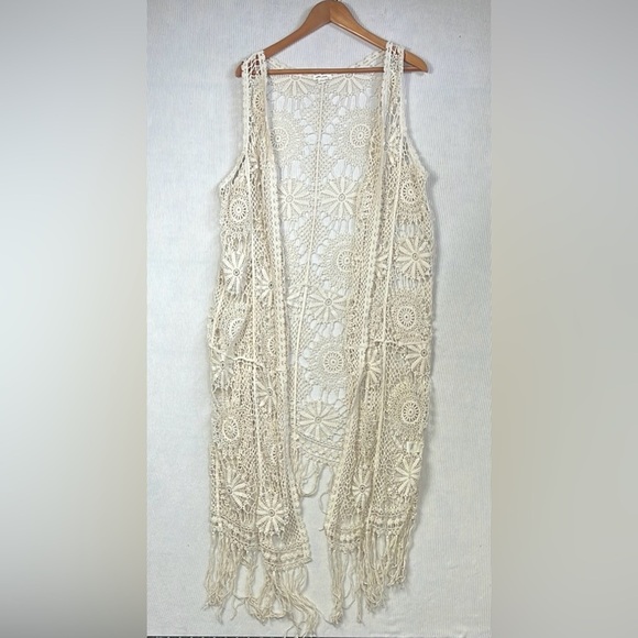 Ultra Pink Women’s LARGE Bohemian Crotchet Duster Open Front Cardigan Cream Boho - Picture 1 of 9